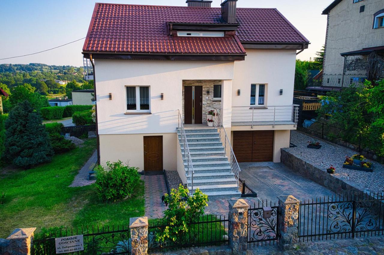 Dom Wakacyjny Na Tulipanowej W Chmielnie Chmielno Exterior foto
